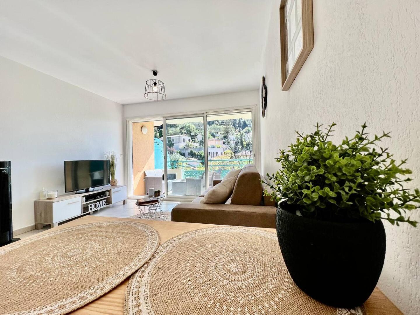 Quiet Studio Swimming Pool Roquebrune Dış mekan fotoğraf