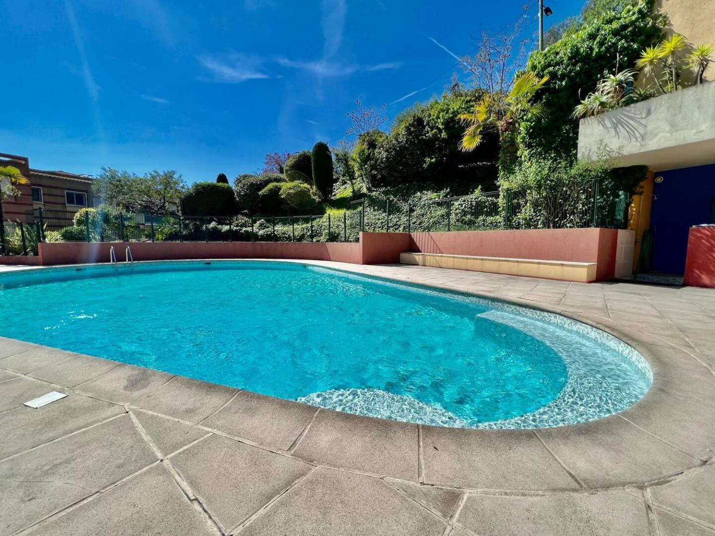 Quiet Studio Swimming Pool Roquebrune Dış mekan fotoğraf